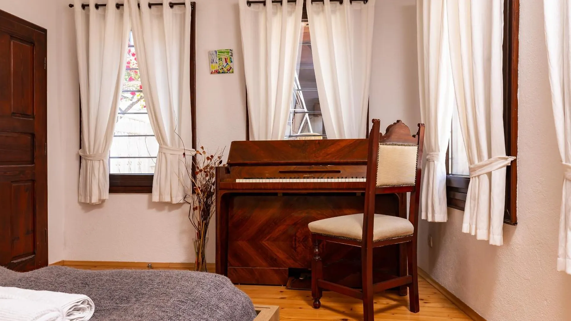 Hotel The House With The Piano Plovdiv Penzion